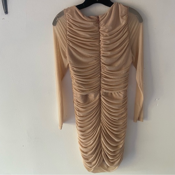 New! Nookie Revolve Vision Nude Ruched Mini Bodycon Fitted Dress 37642 - Picture 3 of 9